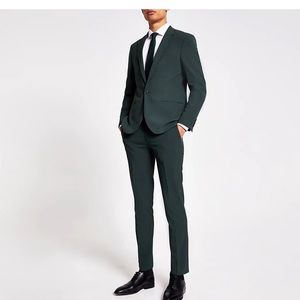 RIVER ISLAND SUPER SKINNY SUIT BNWT